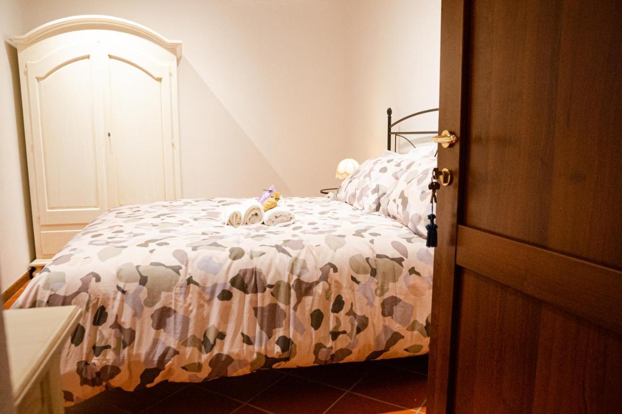 Pieve San Giovanni B&B Casa Del Pietro מראה חיצוני תמונה