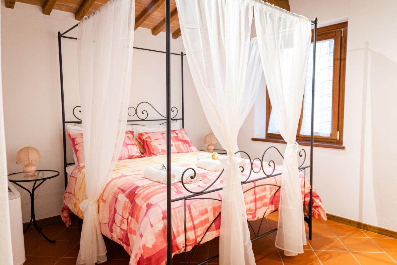 Pieve San Giovanni B&B Casa Del Pietro מראה חיצוני תמונה