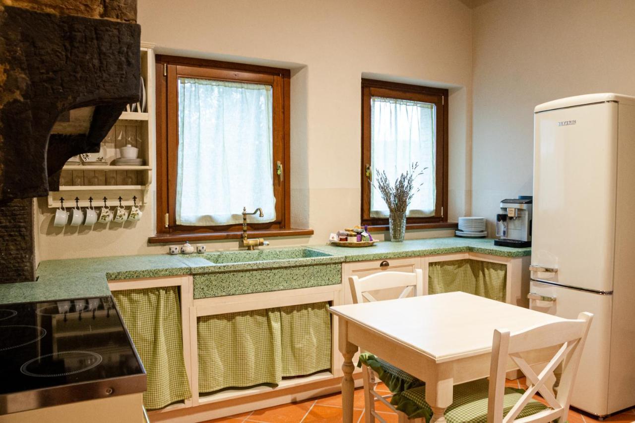 Pieve San Giovanni B&B Casa Del Pietro מראה חיצוני תמונה