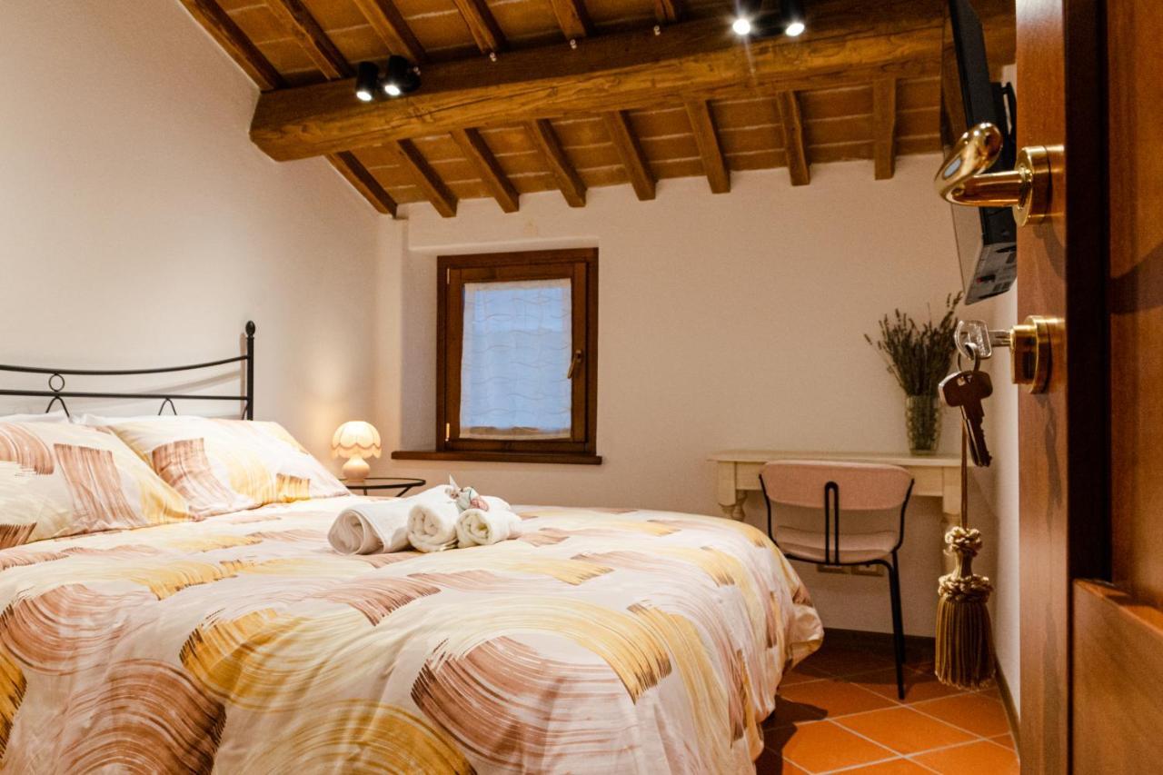 Pieve San Giovanni B&B Casa Del Pietro מראה חיצוני תמונה