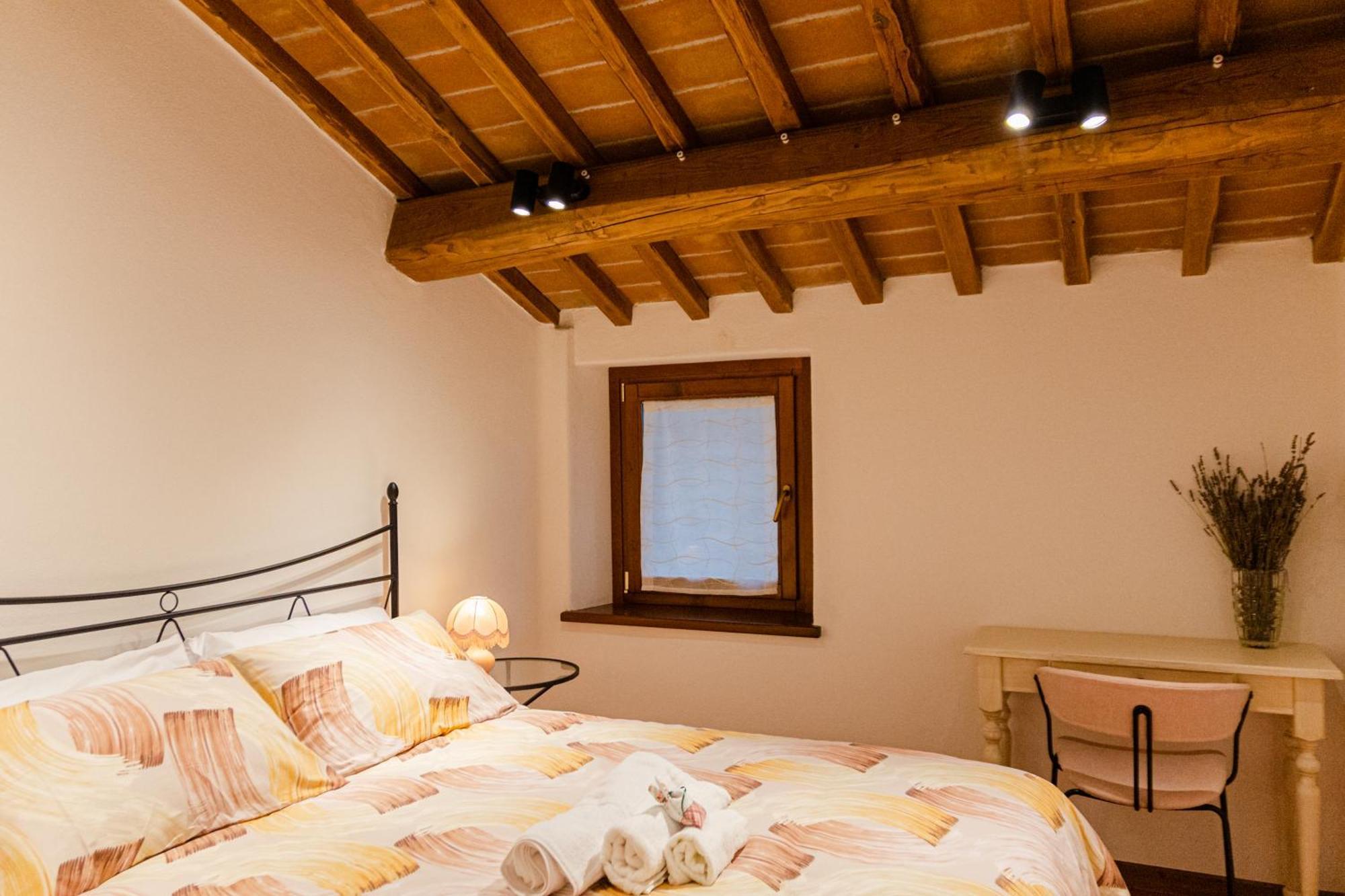 Pieve San Giovanni B&B Casa Del Pietro מראה חיצוני תמונה