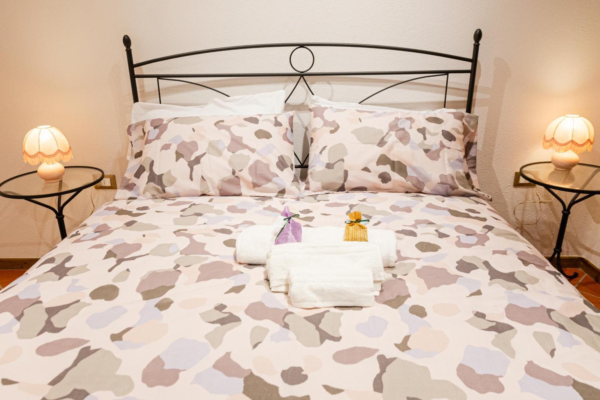 Pieve San Giovanni B&B Casa Del Pietro מראה חיצוני תמונה